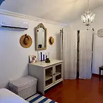 Sani House 5 Minute Walk To The *