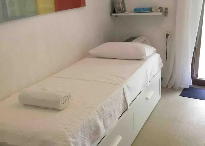 Vakantiehuis Sani House 5 Minute Walk To The