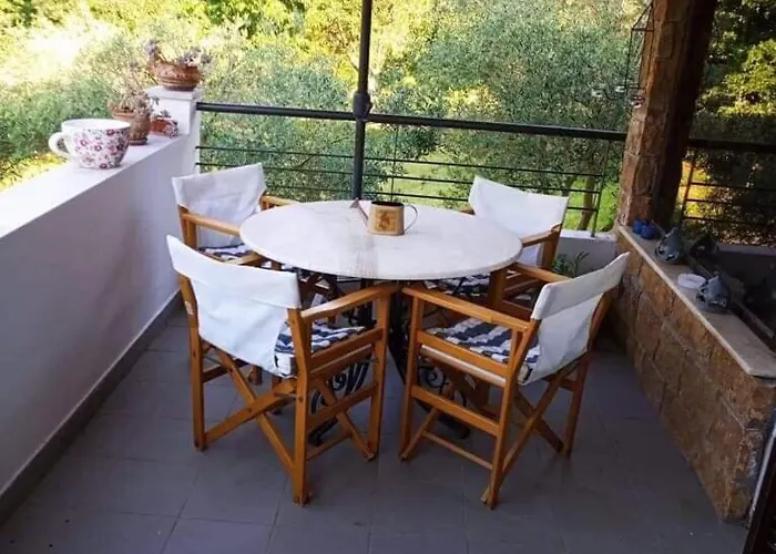 Sani House 5 Minute Walk To The Vakantiehuis Sani (Chalkidiki)