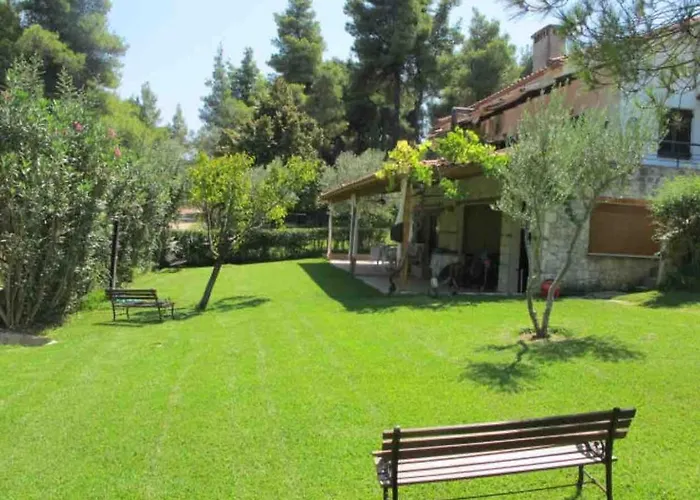 Vakantiehuis Sani House 5 Minute Walk To The
